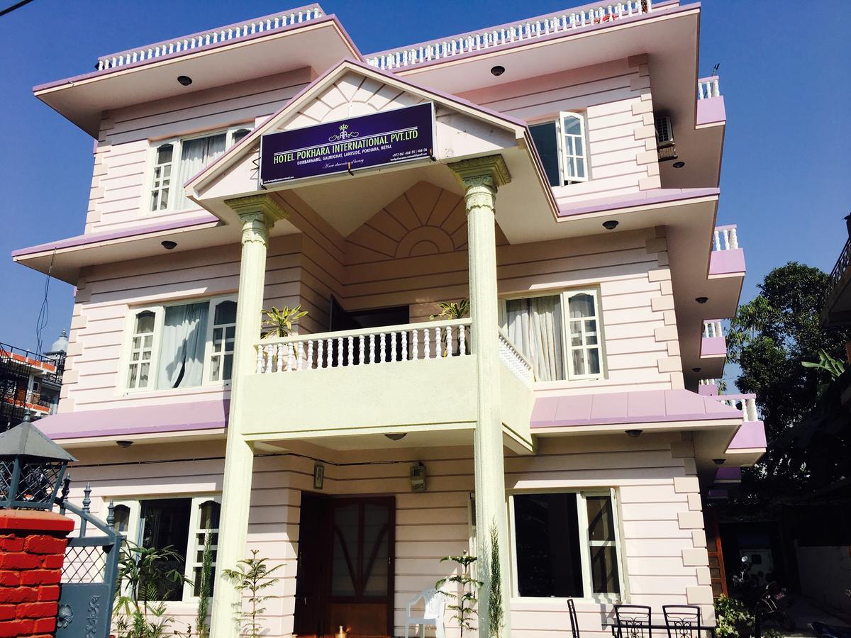 Hotel Pokhara International Exterior foto